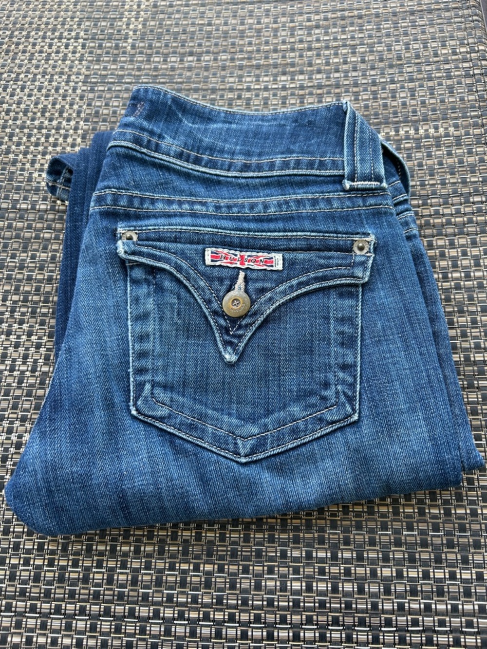 Women’s Blue Denim Jeans - Classic Mid Wash Inseam 31